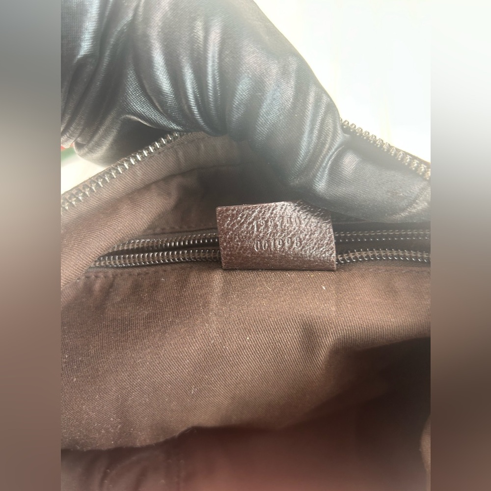 Gucci Beige and Red Shoulder Bag - Picture 6 of 11